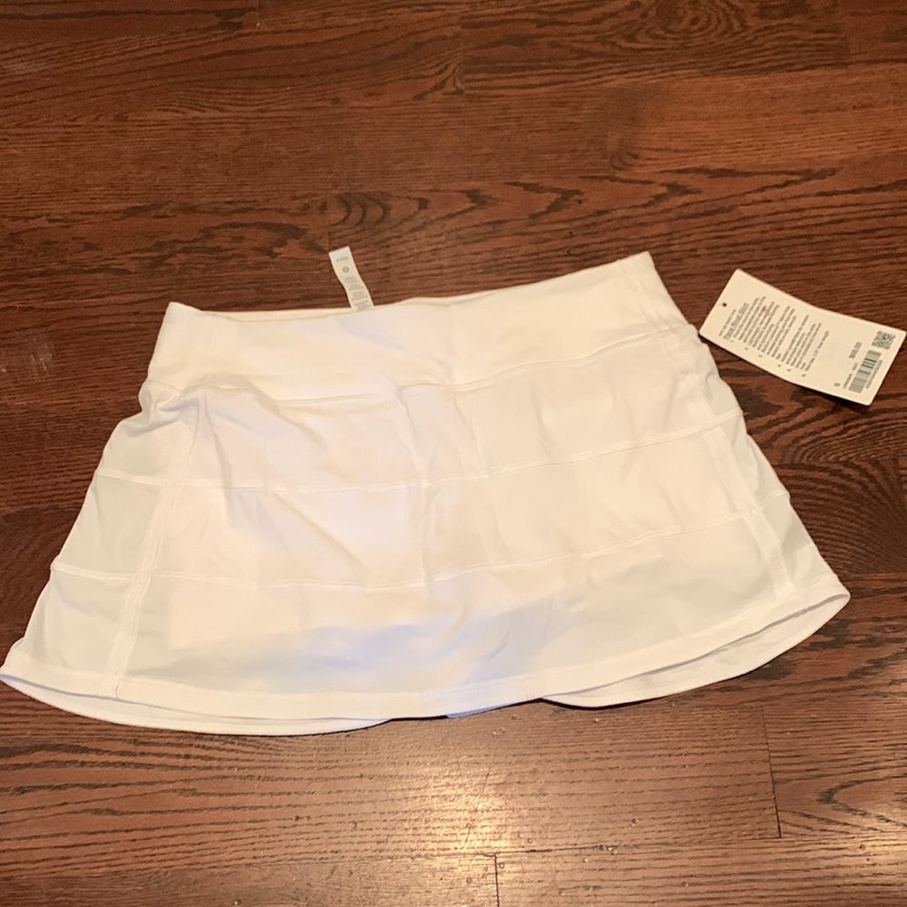 NWT Lululemon skirt